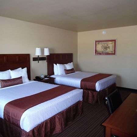 Best Western Dos Rios Junction Exterior photo